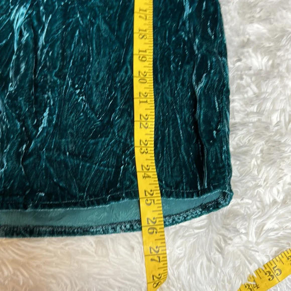 Vintage M Designs by Martin McCrea Blue-Green Off Shoulder Top - Picture 7 of 7